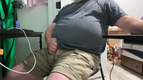 Snapshot of allergictochat chatting on 3, 11, 2025 Allergictolove online show from 3, 11, 2025