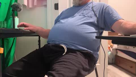 Snapshot of allergictochat chatting on 14, 12, 2025 Allergictolove online show from 14, 12, 2025