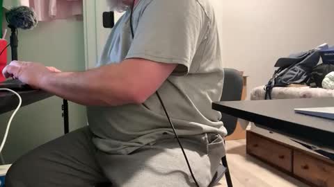 Snapshot of allergictochat chatting on 19, 1, 2026 Allergictolove online show from 19, 1, 2026