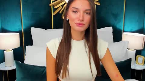 Lexi online show from 23, 9, 2025