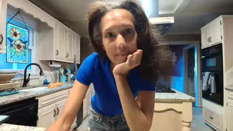 wishlist on bio online show from 16, 10, 2025