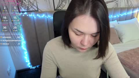 Snapshot of alli_zi chatting on 8, 2, 2025 Blair online show from 8, 2, 2025