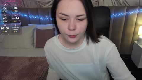 Snapshot of alli_zi chatting on 2, 3, 2025 Blair online show from 2, 3, 2025