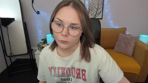 Snapshot of alli_zi chatting on 15, 9, 2025 Blair online show from 15, 9, 2025