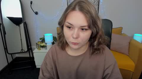 Snapshot of alli_zi chatting on 18, 9, 2025 Blair online show from 18, 9, 2025