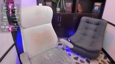 Snapshot of allicerosero chatting on 12, 3, 2025 Allice online show from 12, 3, 2025