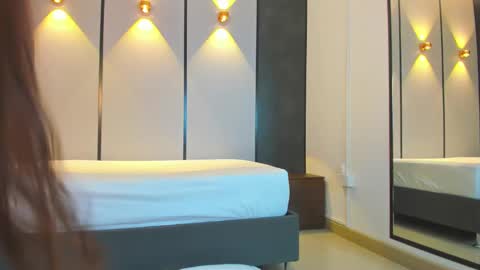 A L L I E online show from 13, 9, 2025