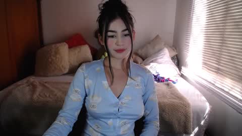 Allie  online show from 3, 12, 2024