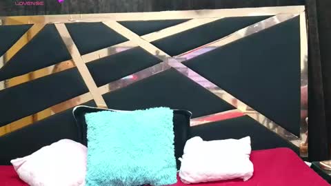 Snapshot of allison_dubois chatting on 21, 1, 2025 allison_dubois online show from 21, 1, 2025