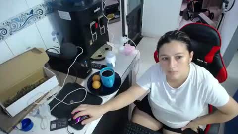 Snapshot of allisonbaby_ chatting on 13, 7, 2026 allison online show from 13, 7, 2026