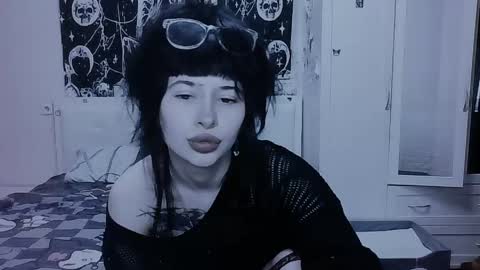Snapshot of allisondeetz chatting on 12, 5, 2026 Alis online show from 12, 5, 2026