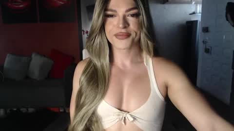 Allison Victoria online show from 15, 5, 2026