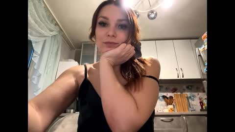 Snapshot of allisonkisss chatting on 1, 3, 2025 Maya online show from 1, 3, 2025