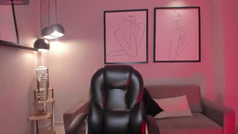 Allison Rogers online show from 6, 3, 2026