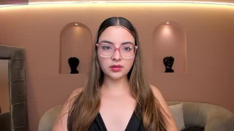 Snapshot of allisonrogersx chatting on 2, 6, 2026 Allison Rogers online show from 2, 6, 2026