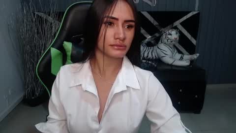 Snapshot of allisson_a chatting on 29, 1, 2025 Allisson online show from 29, 1, 2025