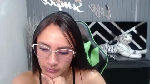 Snapshot of allisson_a chatting on 25, 2, 2025 Allisson online show from 25, 2, 2025