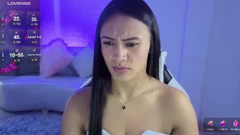 Snapshot of allisson_a chatting on 5, 12, 2025 Allisson online show from 5, 12, 2025