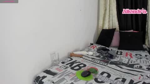 Snapshot of allondra_11 chatting on 9, 12, 2024 allondra online show from 9, 12, 2024