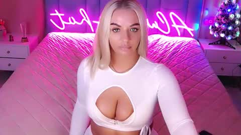 AlwaysHot online show from 10, 1, 2026