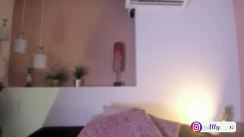 Ally  online show from 26, 11, 2025