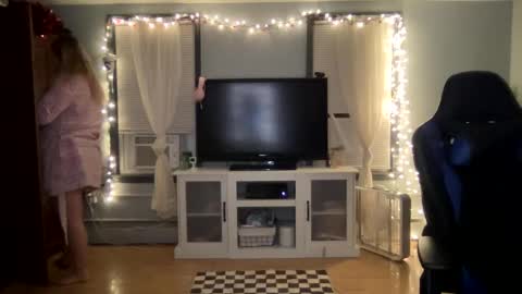 allyanalangel online show from 4, 2, 2025