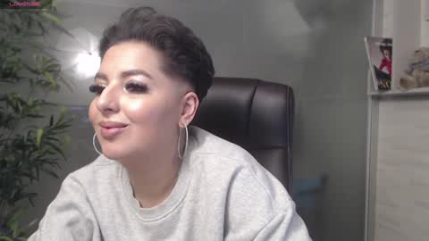         online show from 16, 1, 2025