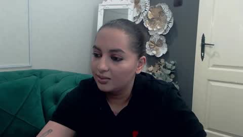         online show from 7, 3, 2026