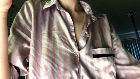 Ally Girl In Her Ally World online show from 5, 10, 2025