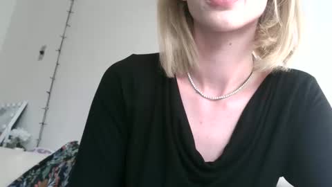 Ally Girl In Her Ally World online show from 8, 6, 2026