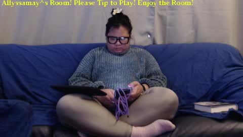 Allyssamay online show from 27, 2, 2025