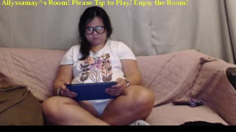 Snapshot of allyssamay chatting on 6, 5, 2026 Allyssamay online show from 6, 5, 2026