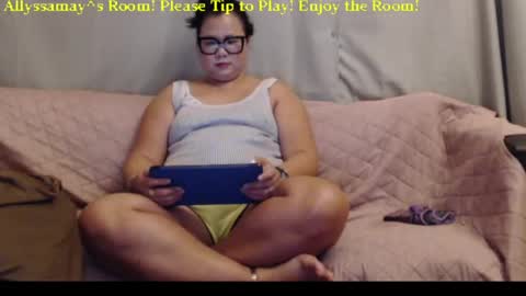 Snapshot of allyssamay chatting on 3, 6, 2026 Allyssamay online show from 3, 6, 2026