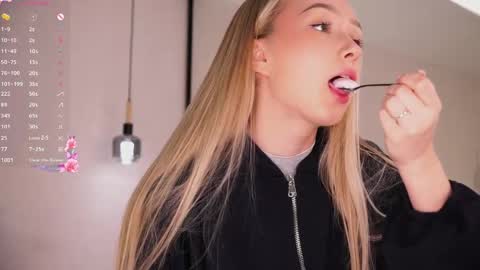 Lia online show from 21, 4, 2026