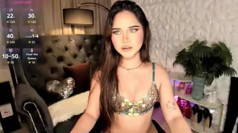 alodialuxts online show from 5, 11, 2025