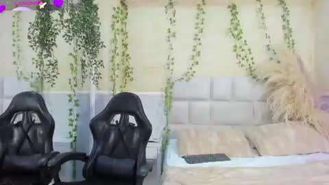 Snapshot of alondrasoomer chatting on 11, 6, 2026 ALONDRA CUTE online show from 11, 6, 2026