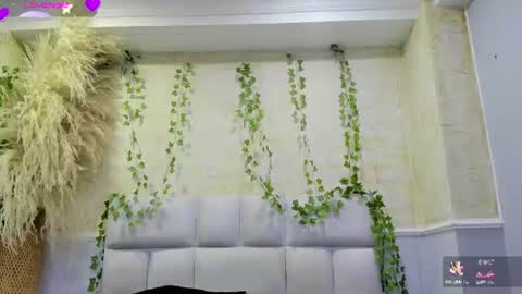 Snapshot of alondrasoomer chatting on 15, 6, 2026 ALONDRA CUTE online show from 15, 6, 2026