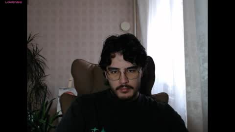 Snapshot of alone_at_homee chatting on 31, 3, 2026 Alan online show from 31, 3, 2026