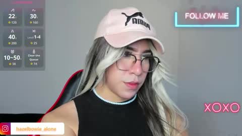 Hazel Bowie online show from 17, 12, 2025