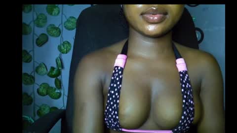Snapshot of alosexy_bae chatting on 18, 5, 2026 alo online show from 18, 5, 2026