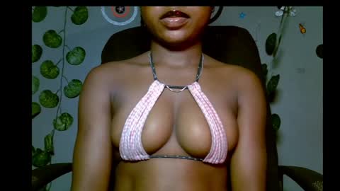 Snapshot of alosexy_bae chatting on 25, 5, 2026 alo online show from 25, 5, 2026