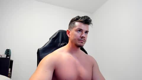 LeatherMaster online show from 4, 3, 2025