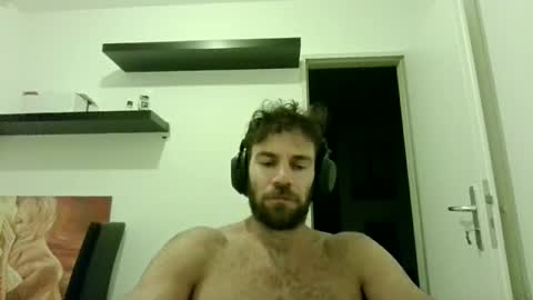 alphah_hunk online show from 10, 10, 2025