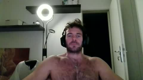 alphah_hunk online show from 23, 11, 2025
