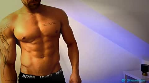 Snapshot of alphastud25 chatting on 12, 5, 2026 alphastud25 online show from 12, 5, 2026