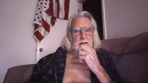 AlphaUniform online show from 21, 3, 2026