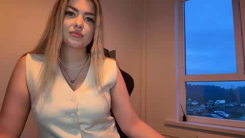 Snapshot of altagraciavaughner chatting on 15, 4, 2026 Amelia online show from 15, 4, 2026