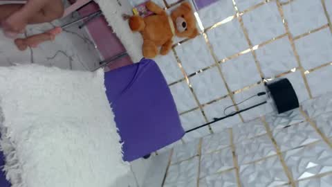 Chloe- DONT FORGET TO FOLLOW MElets getting to know each other and make some love and fun online show from 14, 6, 2026
