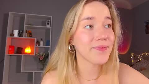 Amelia NEXT STREAM  online show from 6, 3, 2025