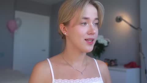 Amelia NEXT STREAM  online show from 21, 3, 2026